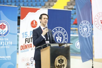 FIFS officials and international delegations at federation events (photograph 11 of 19)