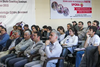 Participants at an international Football Skating coaching and refereeing seminar (photograph 18 of 18)